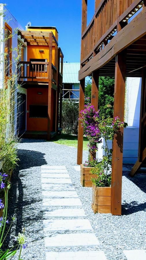 Apartamentos La Playa Piriapolis Exterior photo
